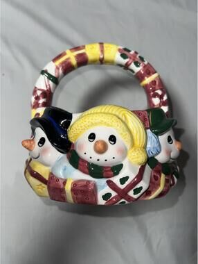 Vtg Earthenware Ceramic Snowman Family Basket & Figures Christmas